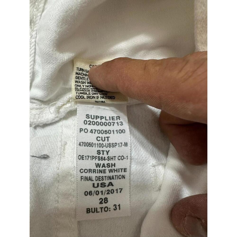 Polo Ralph Lauren Crosby Shorts – White Denim, Size 28, Frayed Hem, Authentic RL - Picture 9 of 9
